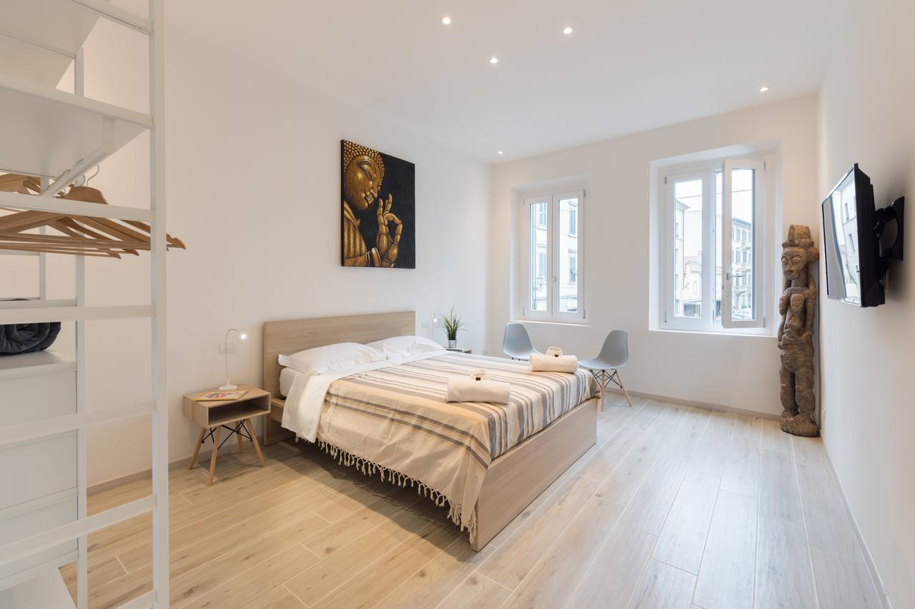 Appartement Mudiva -Train Station Modern 1 Bdr Flat 1St Floor à Florence Extérieur photo